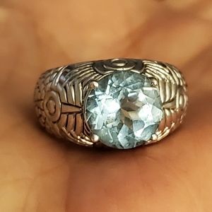 Sterling silver blue topaz ring